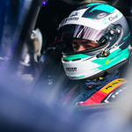 Flickr photo ROAR_012124-25042