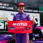 Flickr photo ROAR_012124-9116